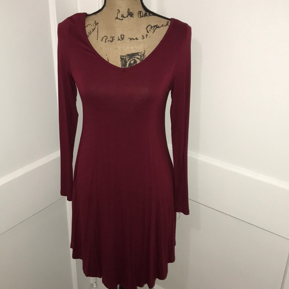 Long sleeve dress•